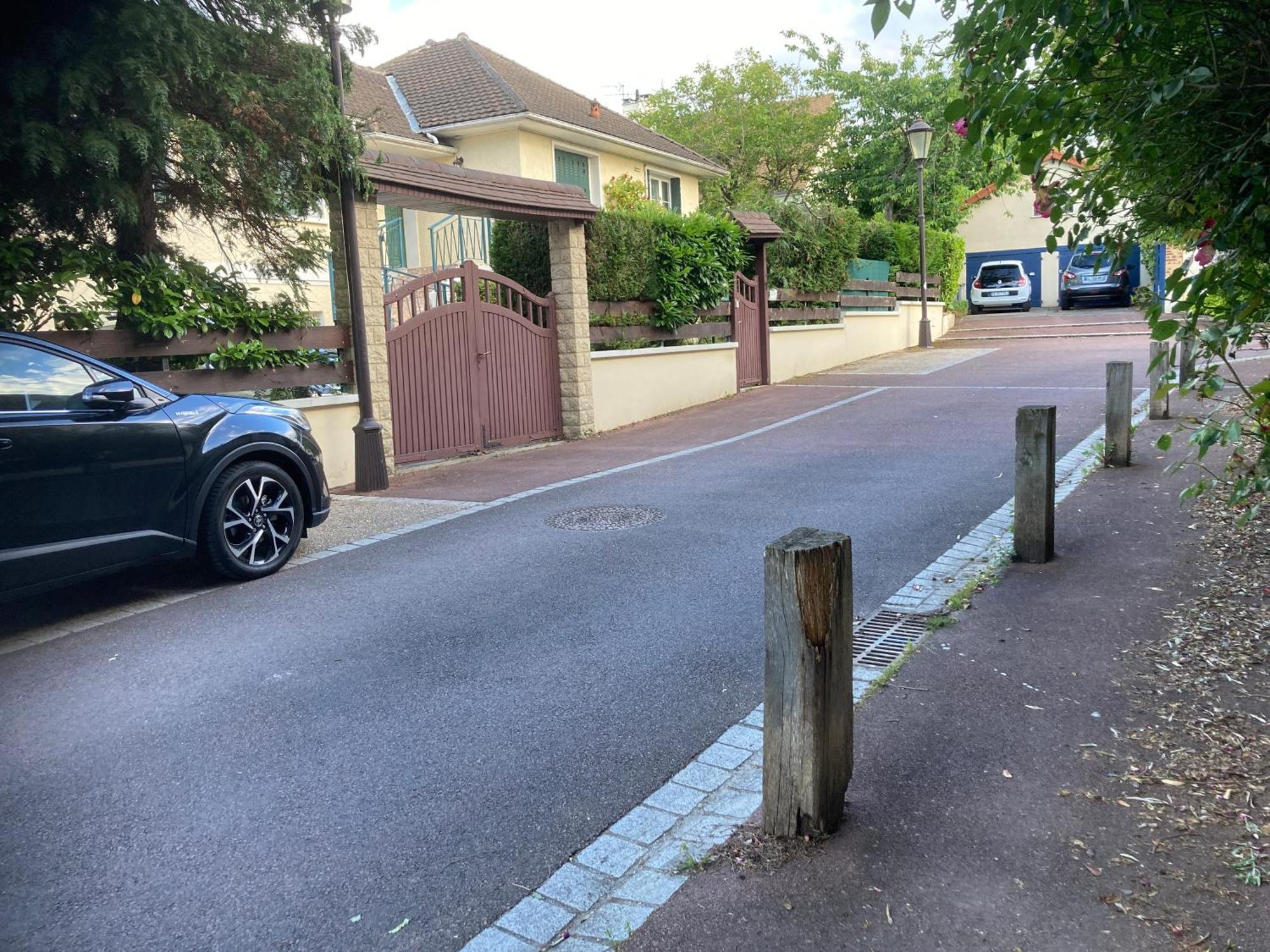 Sejour A La Chataigneraie Rueil-Malmaison Luaran gambar
